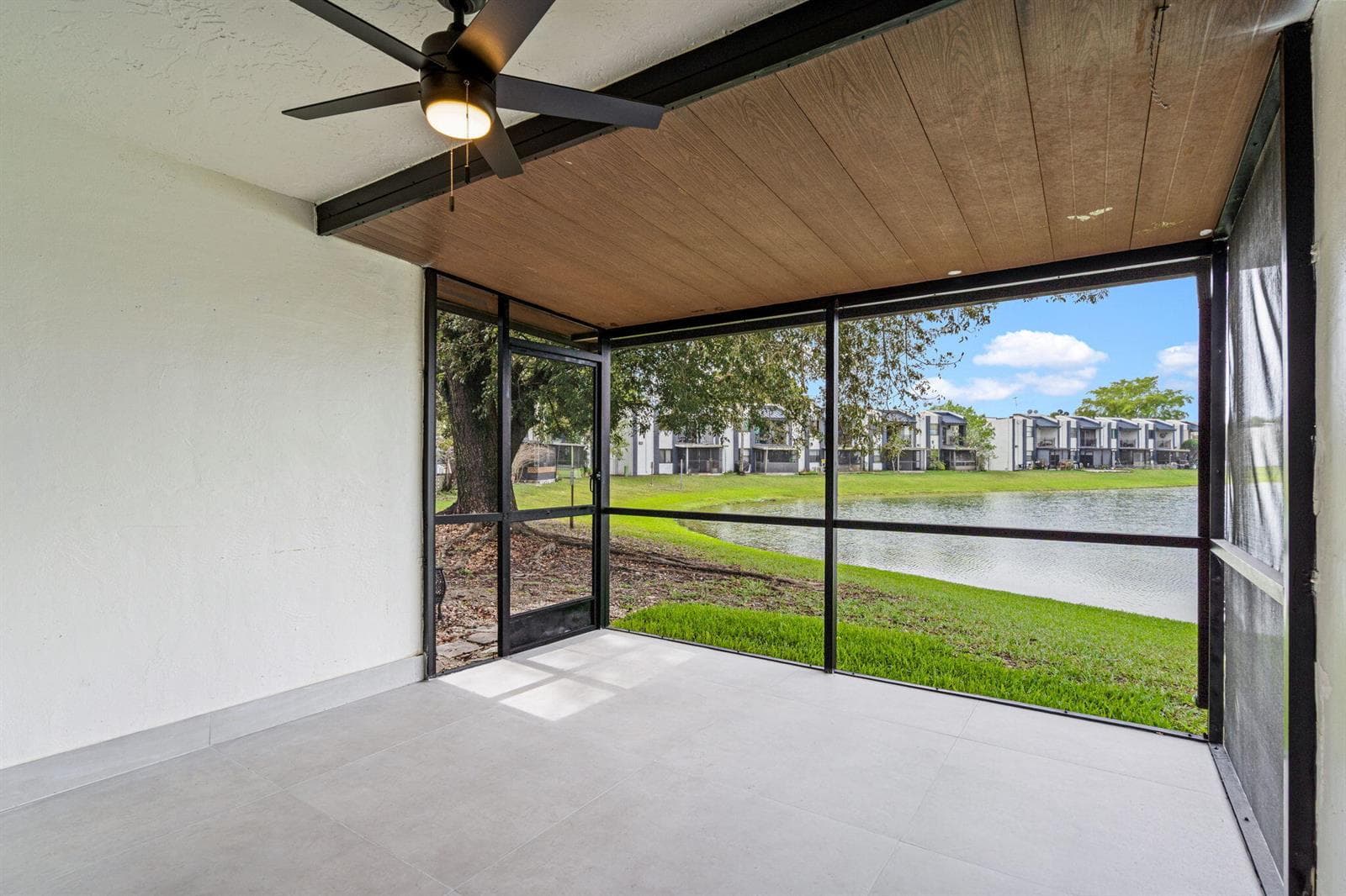510 W Park Drive # 3, Miami FL 33172 — 6