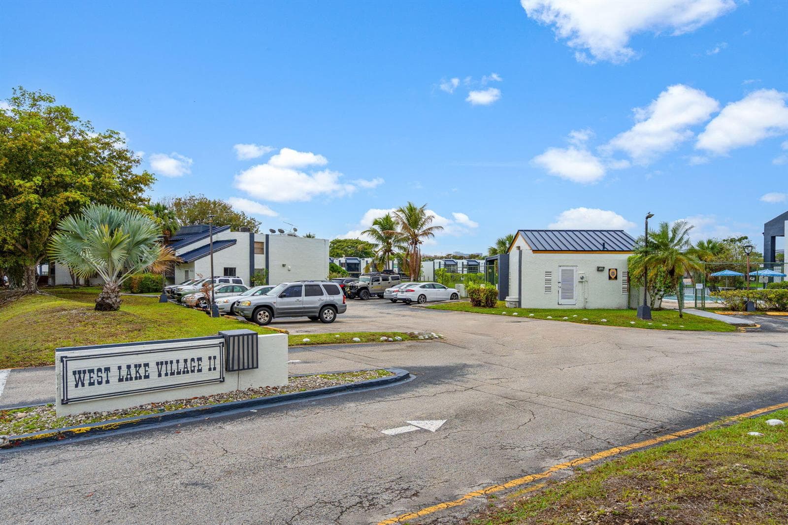 510 W Park Drive # 3, Miami FL 33172 — 36