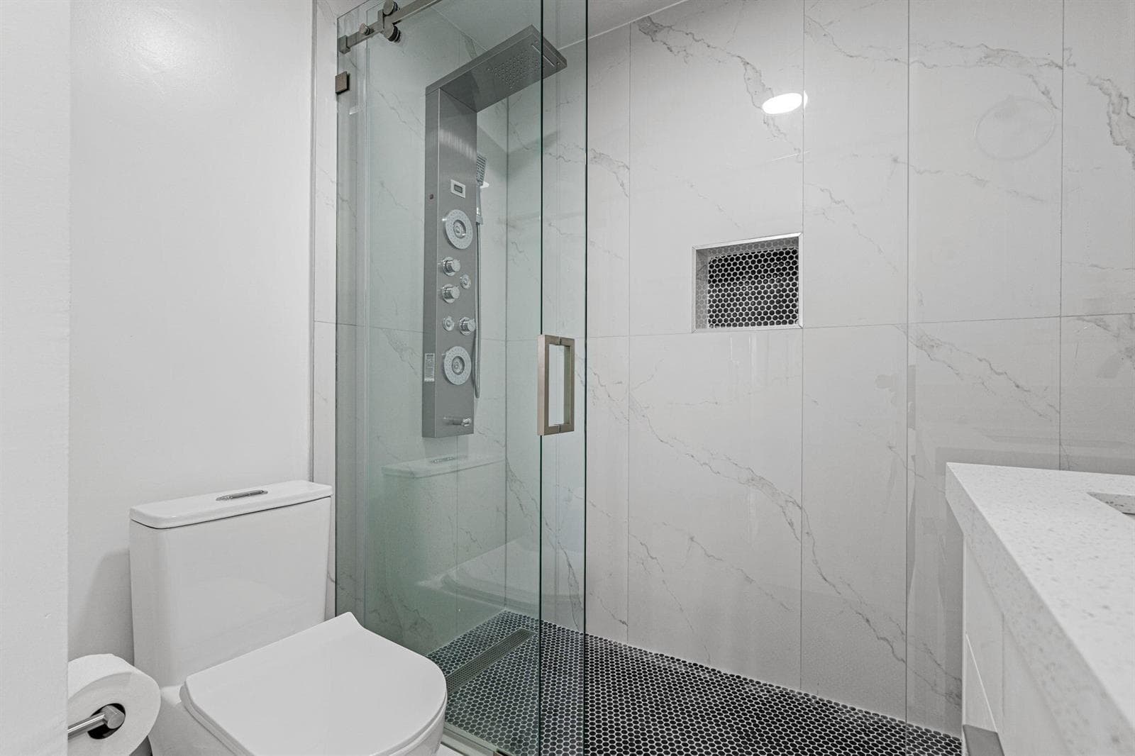 510 W Park Drive # 3, Miami FL 33172 — 14