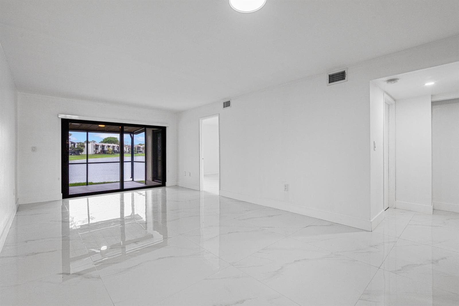 510 W Park Drive # 3, Miami FL 33172 — 21