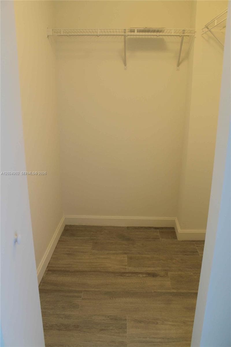 45 SW 9th St # 2109, Miami FL 33130 — 16