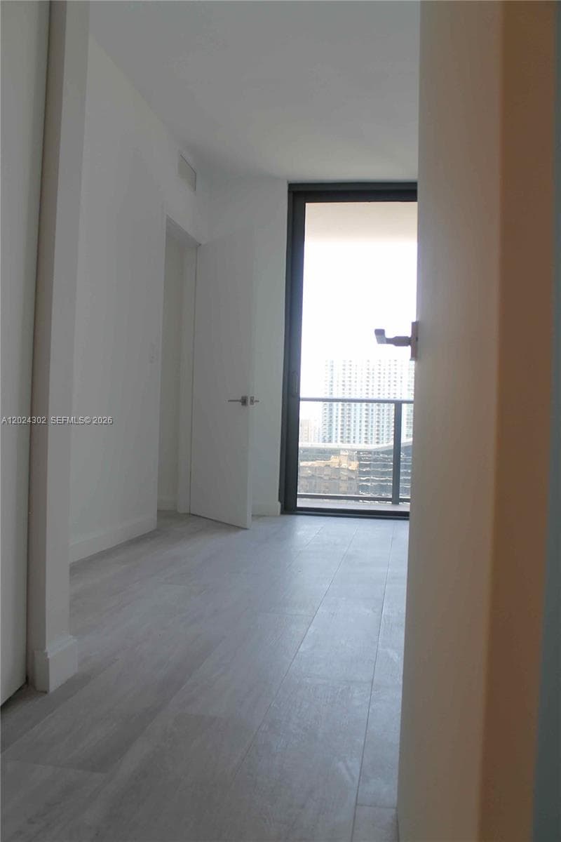 45 SW 9th St # 2109, Miami FL 33130 — 7