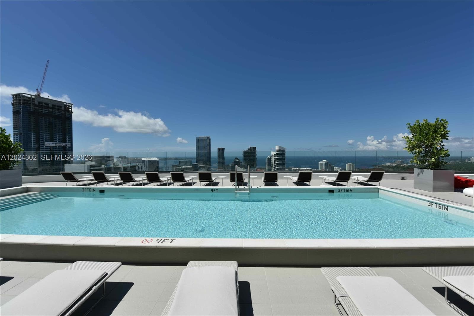 45 SW 9th St # 2109, Miami FL 33130 — 39