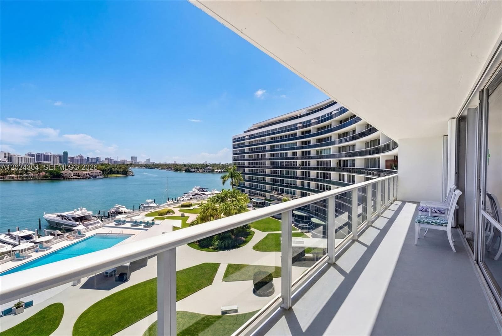 900 Bay Dr # 606, Miami Beach FL 33141 — 2