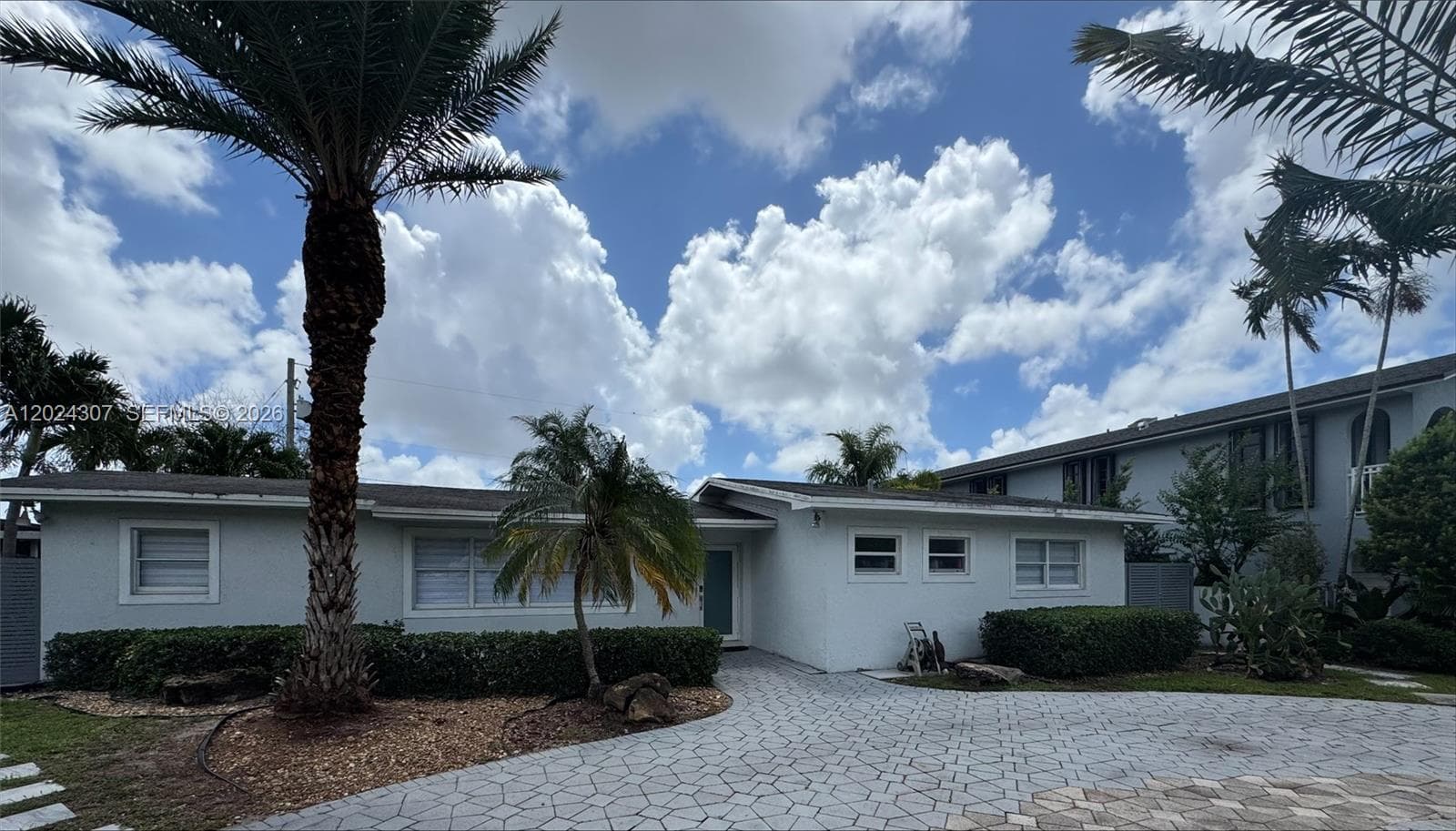 11235 NW 62nd Ave, Hialeah FL 33012 — 2