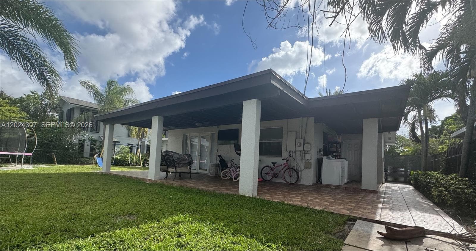11235 NW 62nd Ave, Hialeah FL 33012 — 20