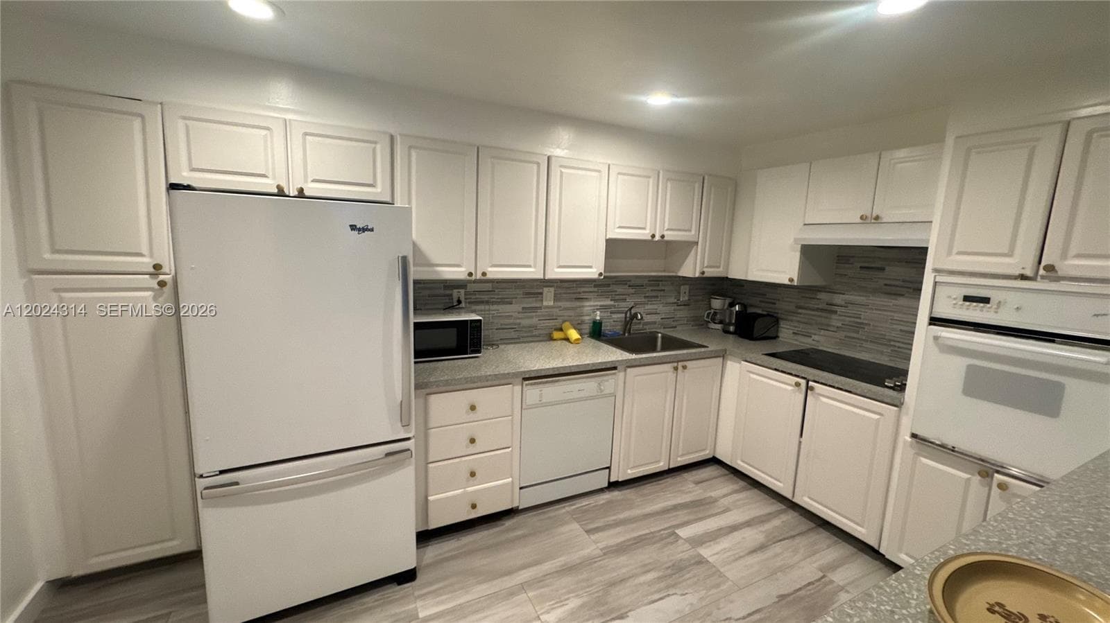 19370 Collins Ave # 520, Sunny Isles Beach FL 33160 — 22