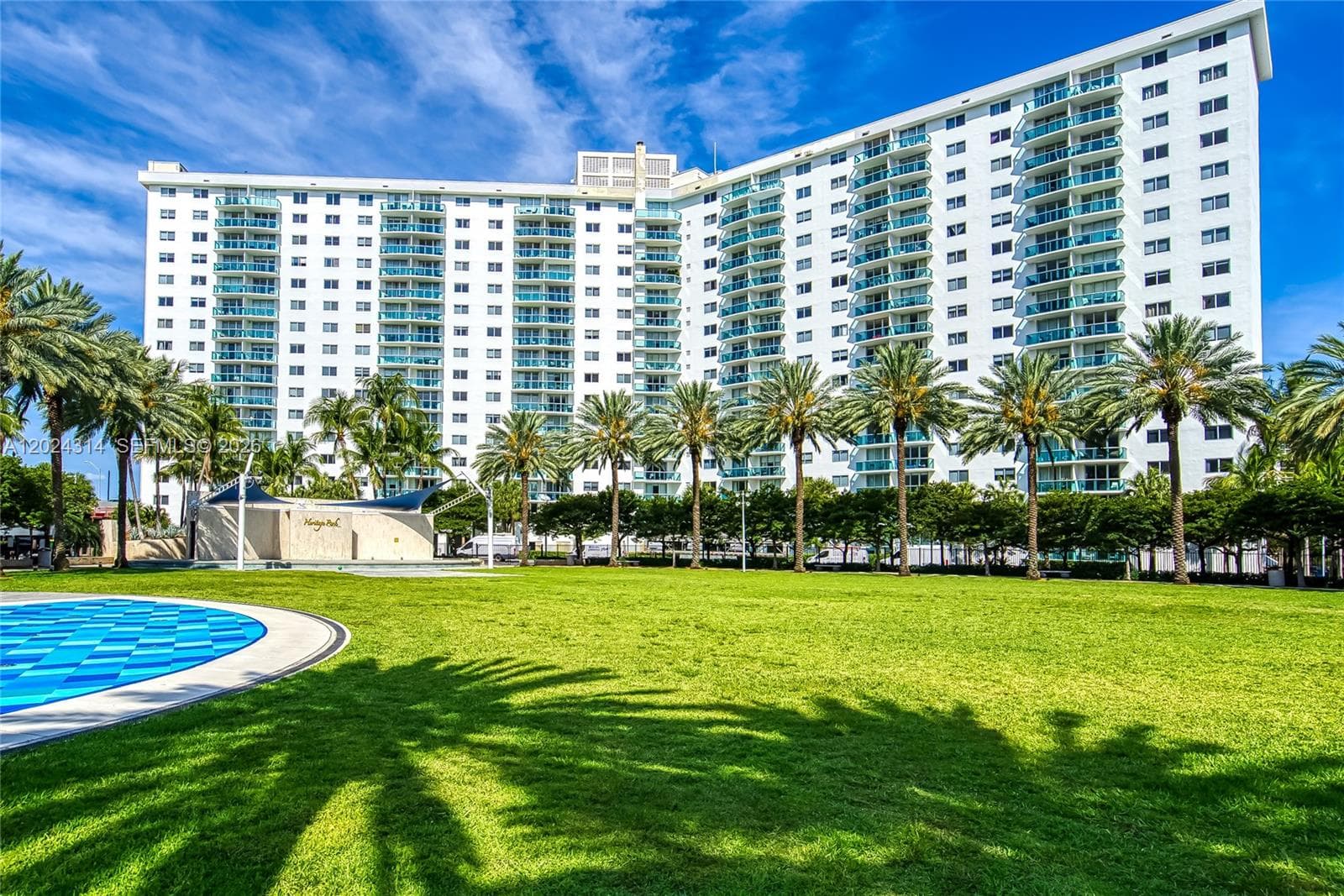 19370 Collins Ave # 520, Sunny Isles Beach FL 33160 — 10