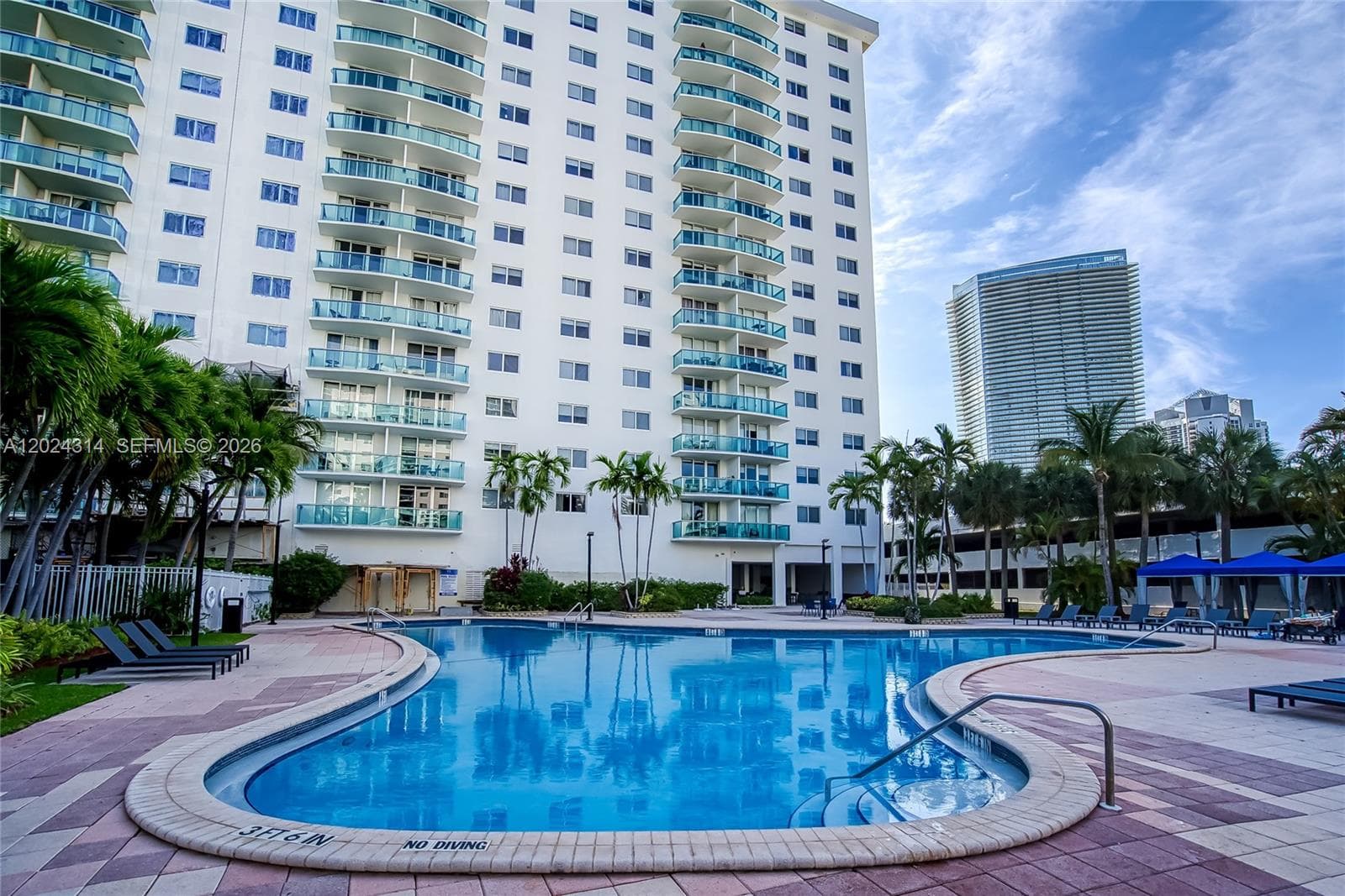 19370 Collins Ave # 520, Sunny Isles Beach FL 33160 — 14