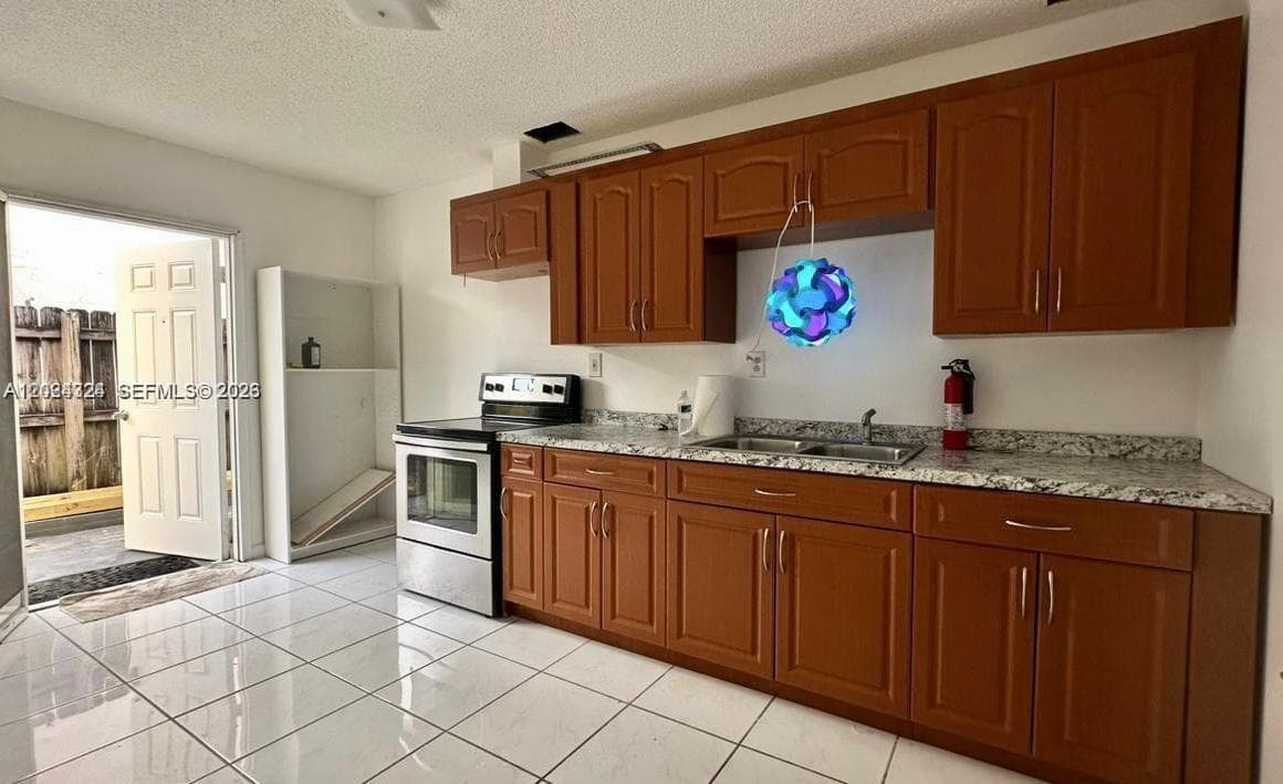 233 NE 199th Ter # 0, Miami FL 33179 — 3