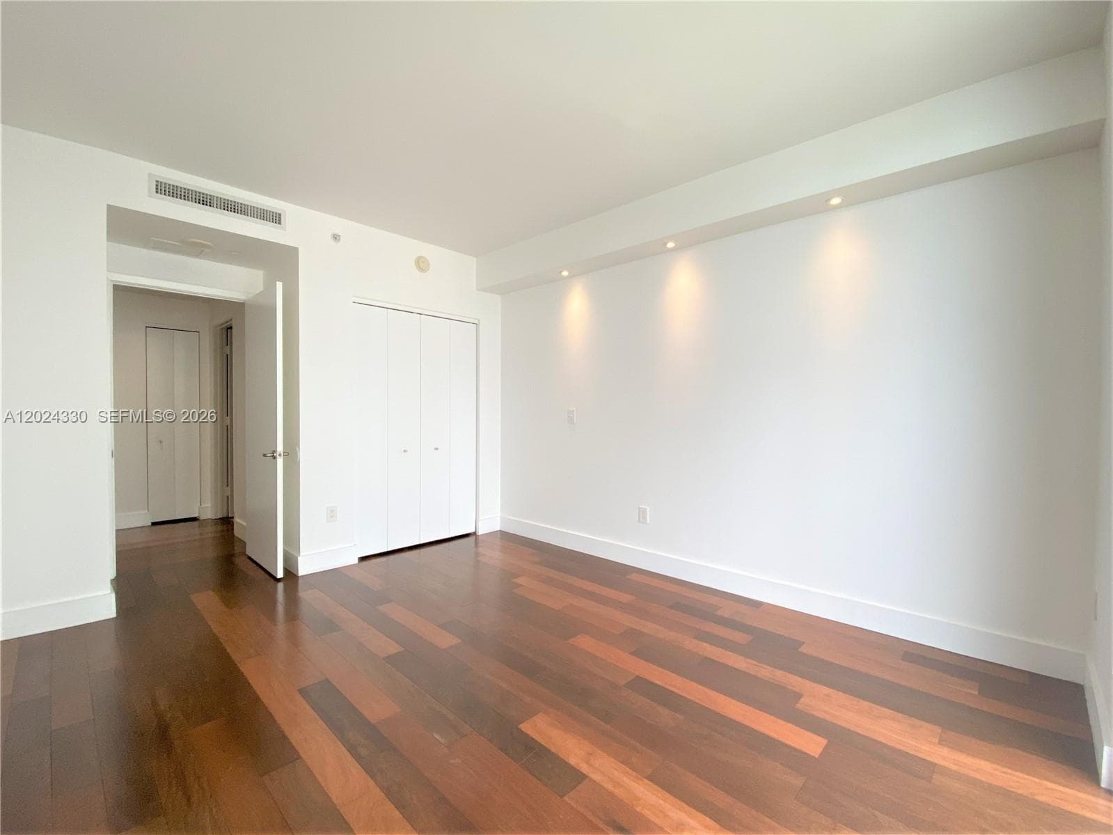 901 Brickell Key Blvd # 2006, Miami FL 33131 — 30