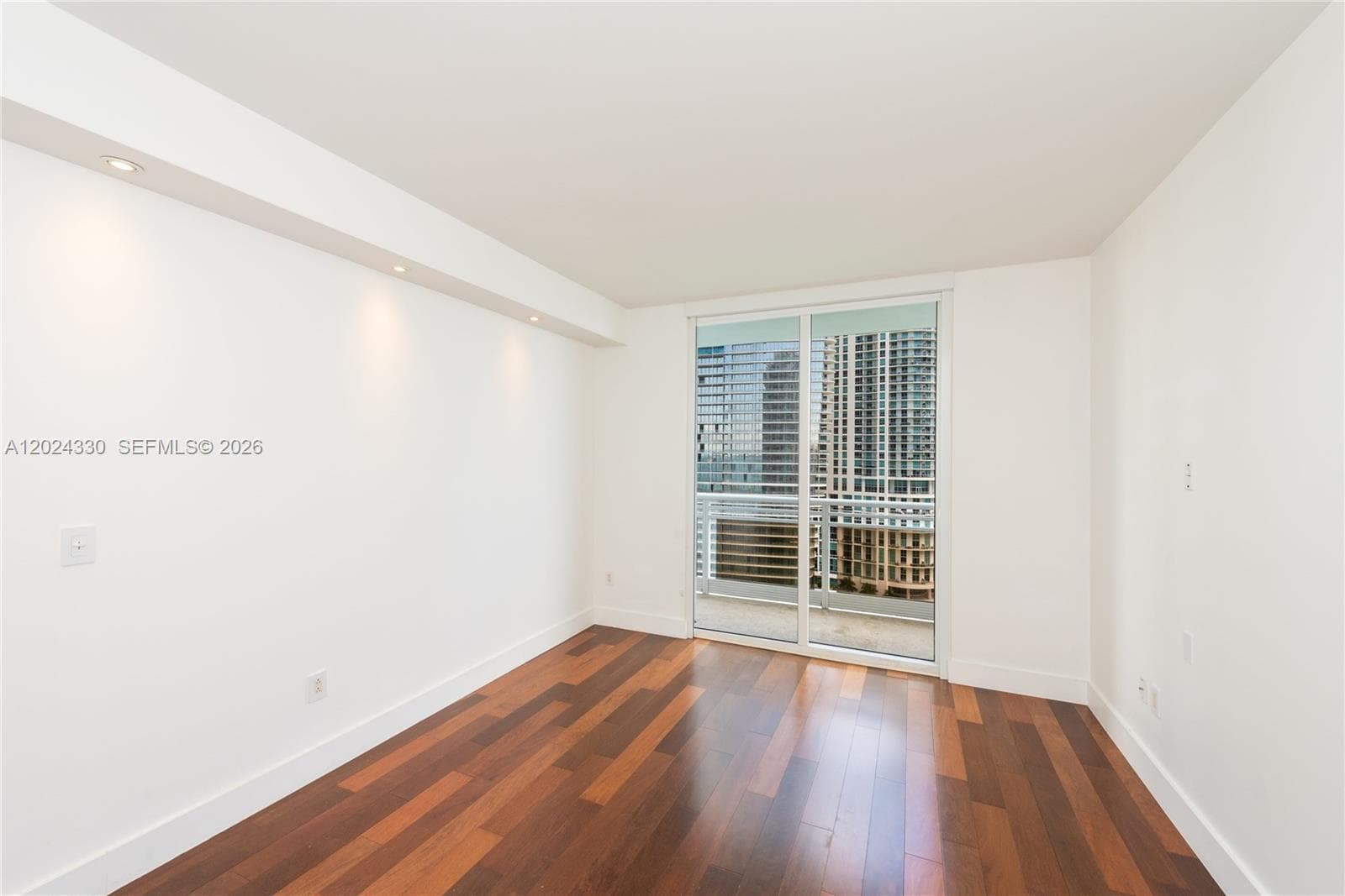 901 Brickell Key Blvd # 2006, Miami FL 33131 — 29