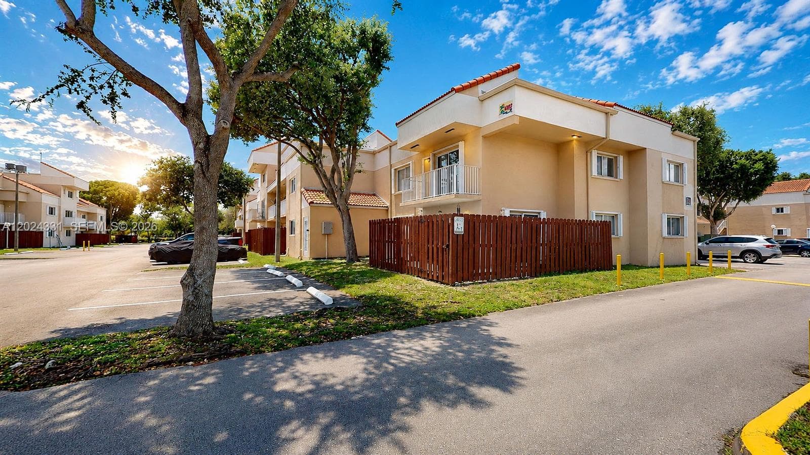 14903 SW 80th St # 201, Miami FL 33193 — 47