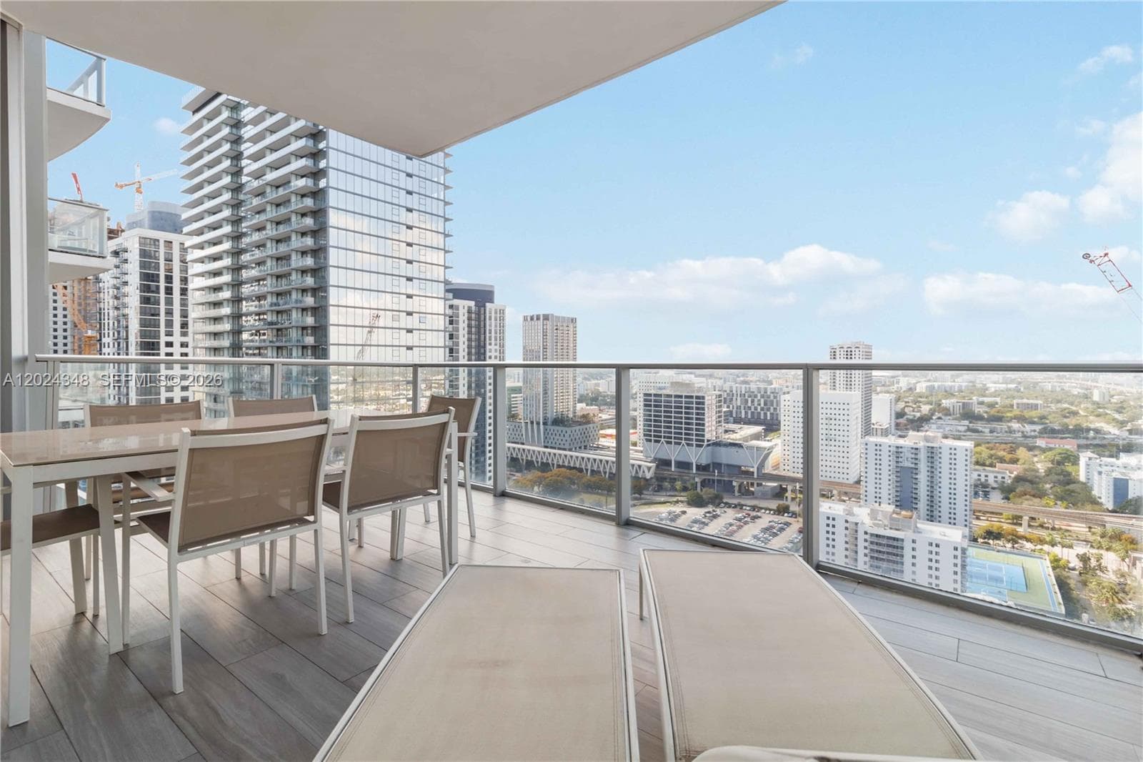 851 NE 1st Ave # 3006, Miami FL 33132 — 20