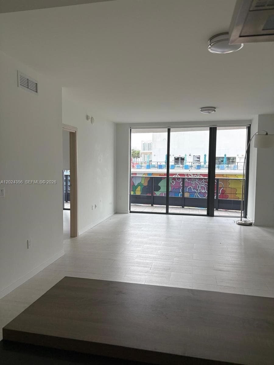 1000 Brickell Plz # 2108, Miami FL 33131 — 56