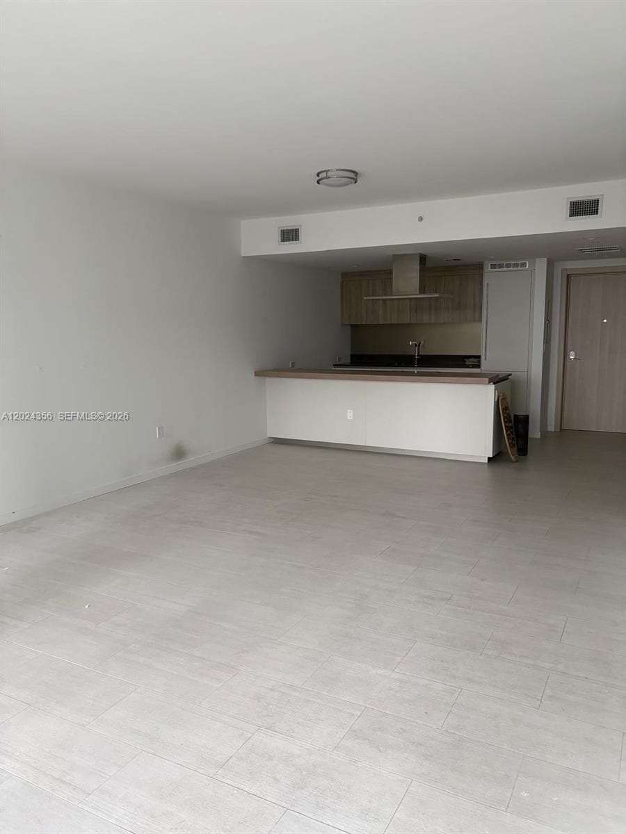 1000 Brickell Plz # 2108, Miami FL 33131 — 57
