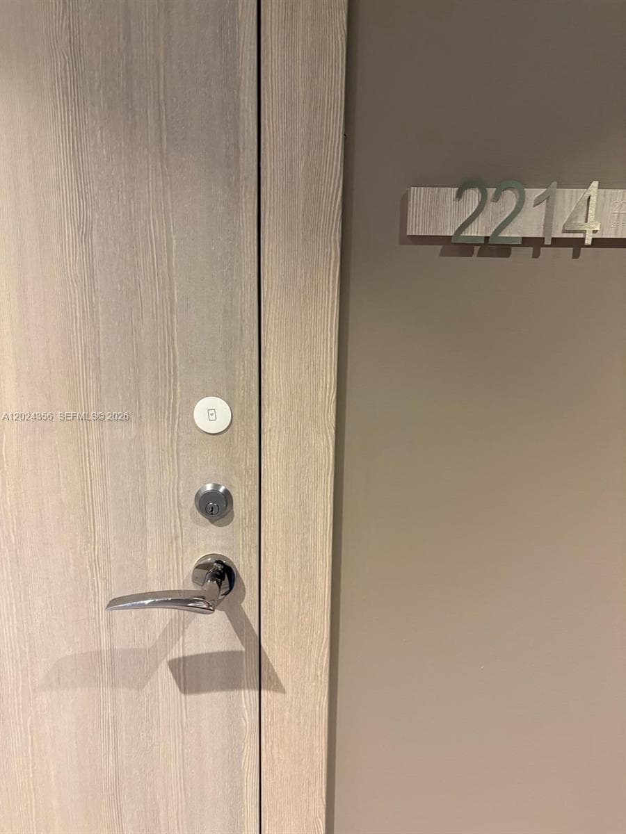 1000 Brickell Plz # 2108, Miami FL 33131 — 61
