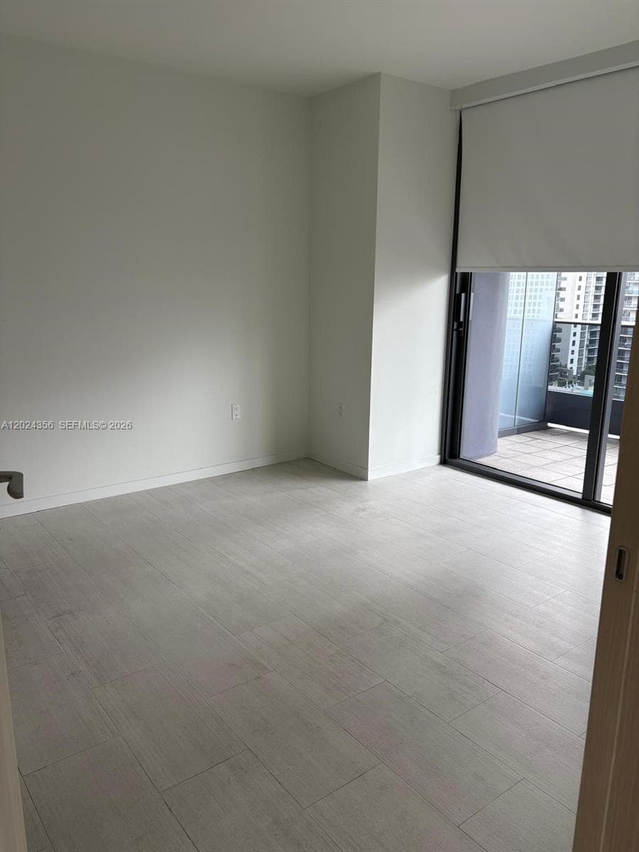 1000 Brickell Plz # 2108, Miami FL 33131 — 35