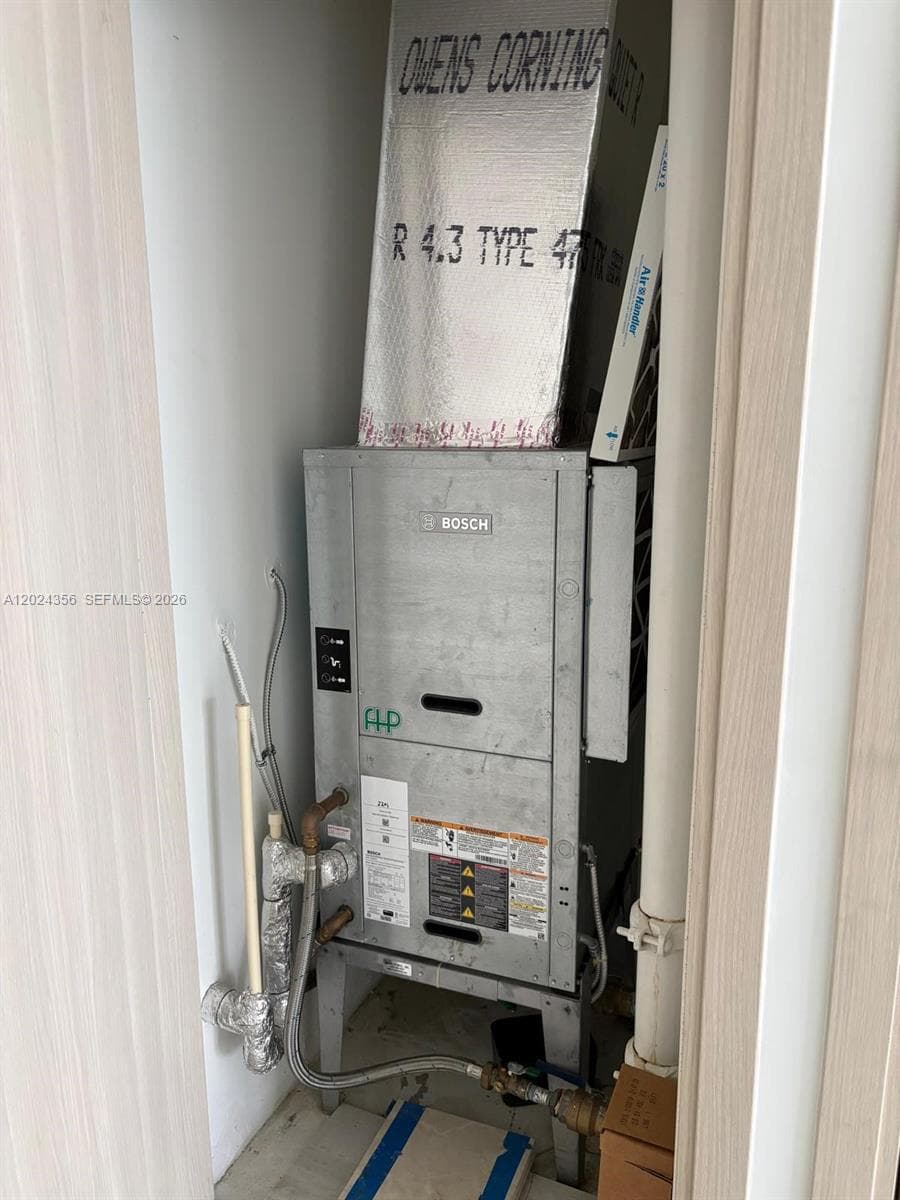 1000 Brickell Plz # 2108, Miami FL 33131 — 31