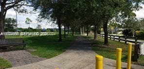 9401 SW 181st St, Palmetto Bay FL 33157 — 41