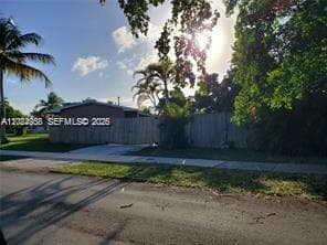 9401 SW 181st St, Palmetto Bay FL 33157 — 37
