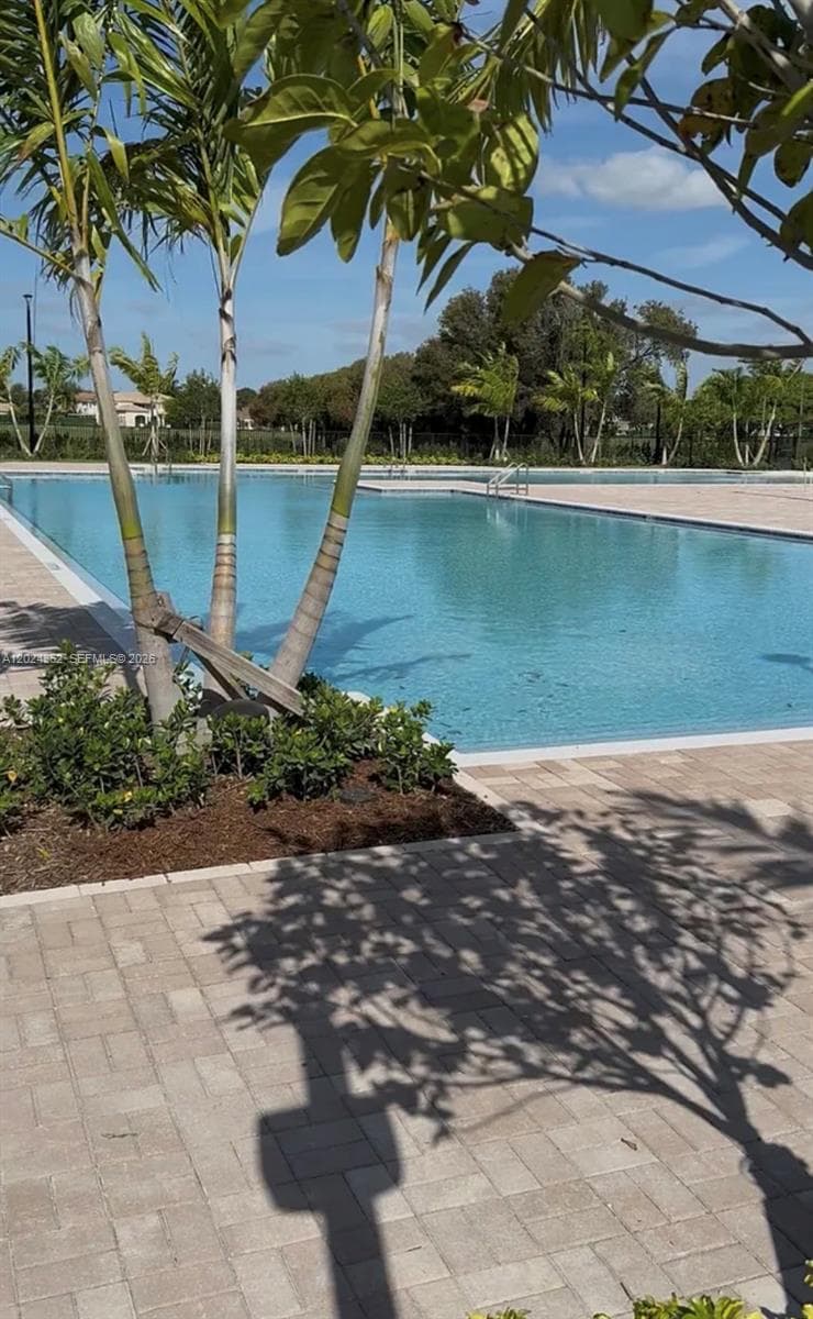 2584 SE 25th Ct, Homestead FL 33035 — 5