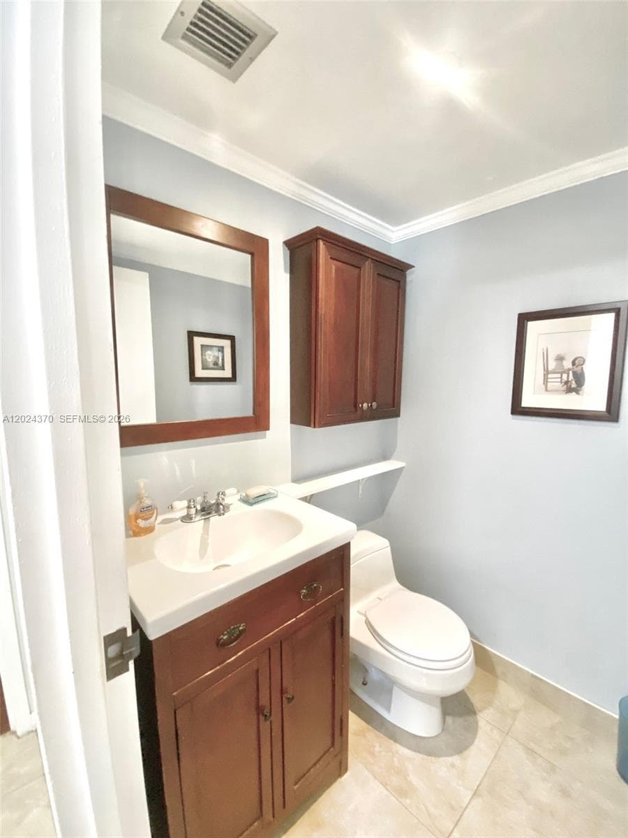 210 172nd St # 226, Sunny Isles Beach FL 33160 — 9