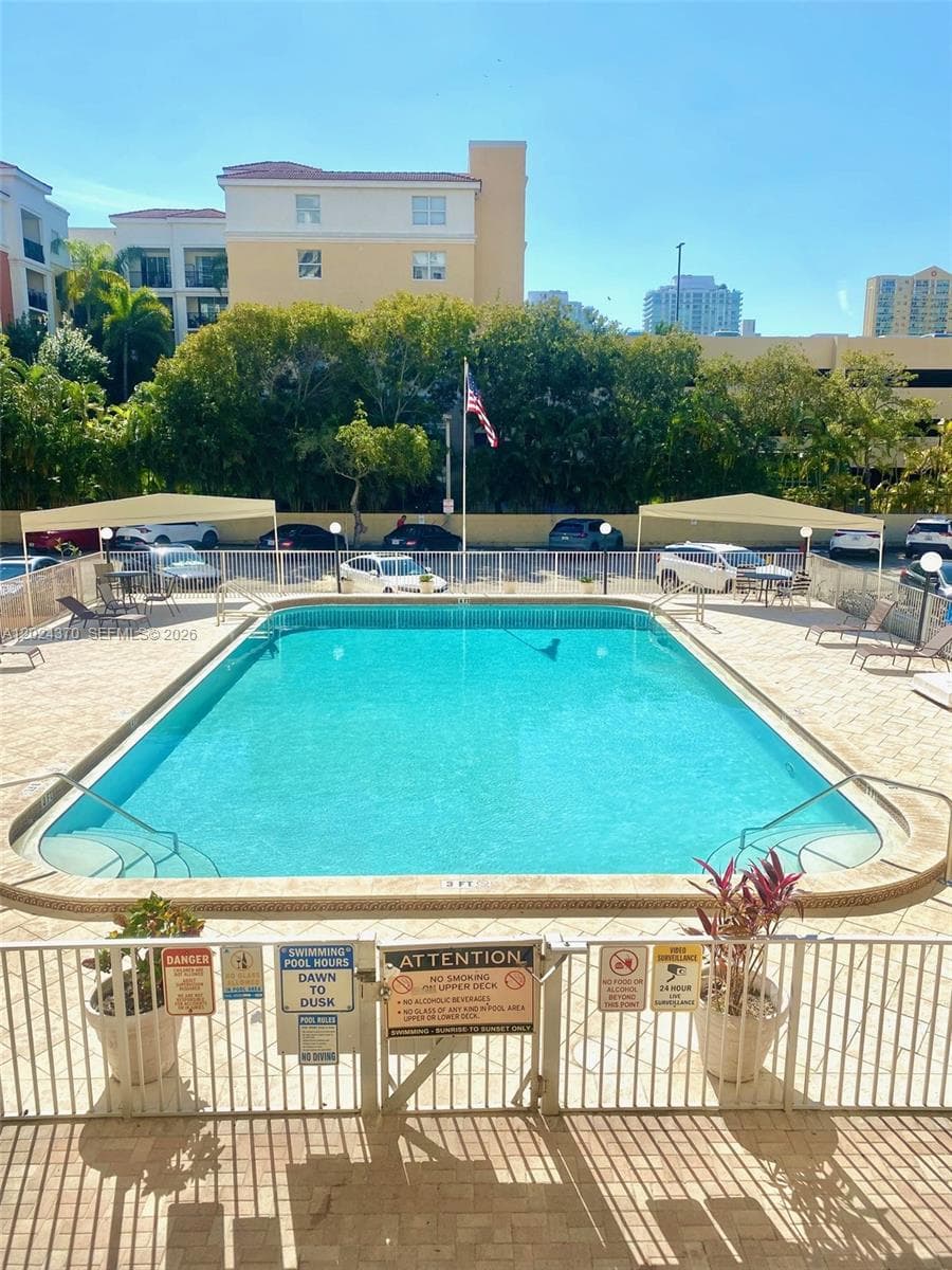 210 172nd St # 226, Sunny Isles Beach FL 33160 — 25