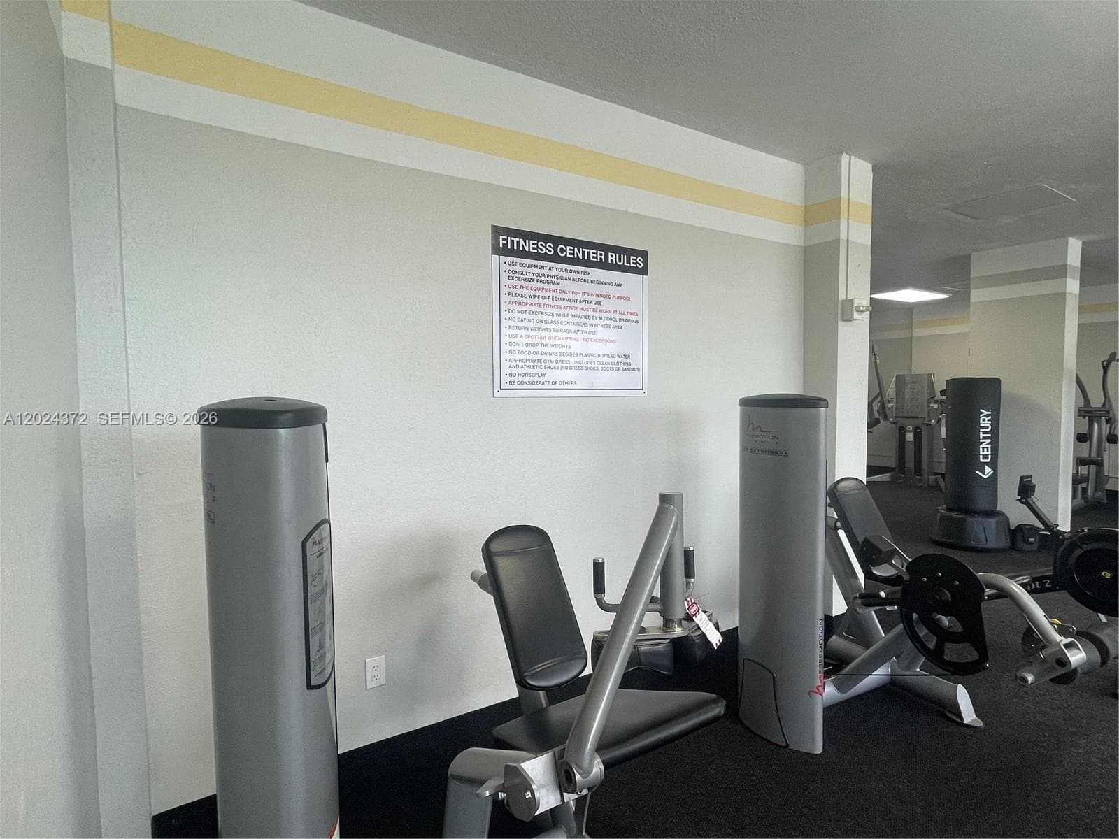 400 Kings Point Dr # 829, Sunny Isles Beach FL 33160 — 26