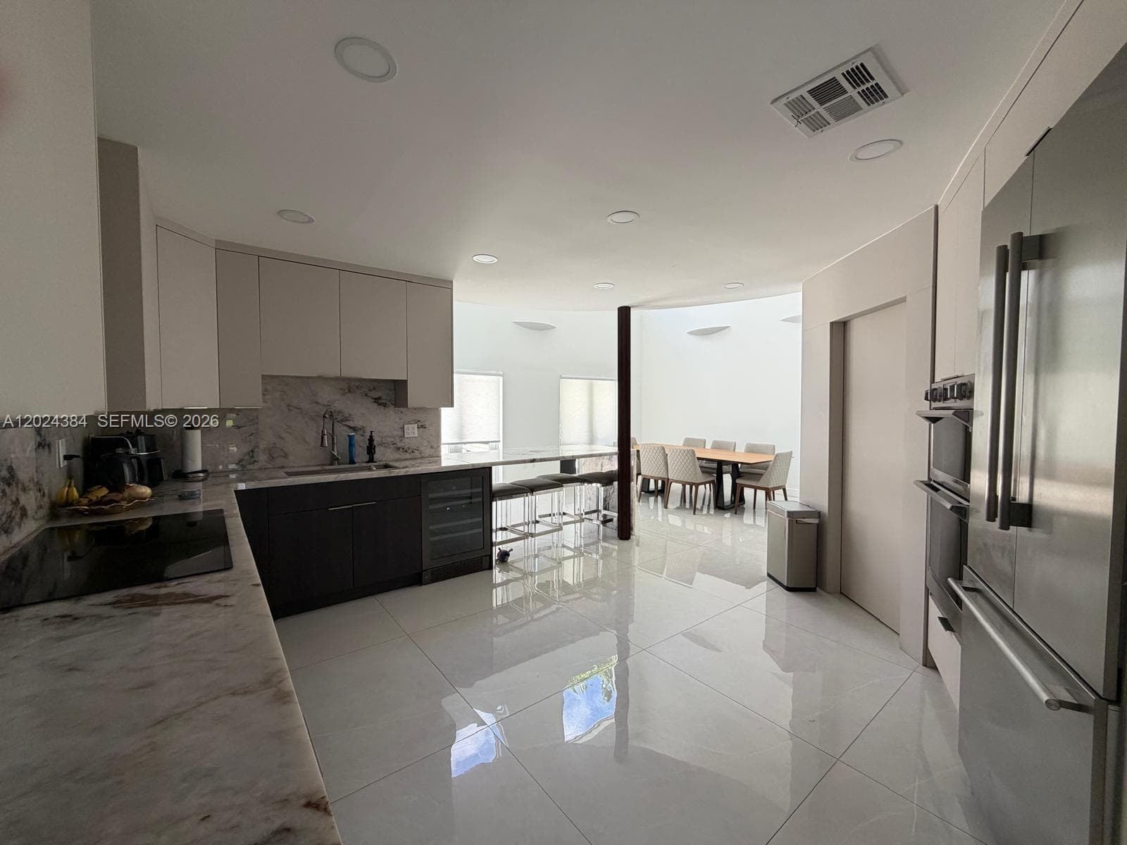10462 NW 130th St # 1, Hialeah Gardens FL 33018 — 3