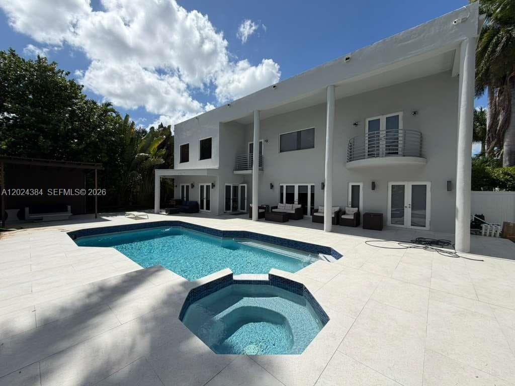 10462 NW 130th St # 1, Hialeah Gardens FL 33018 — 1