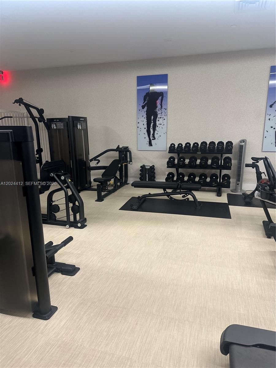 3640 Yacht Club Dr # 1403, Aventura FL 33180 — 23