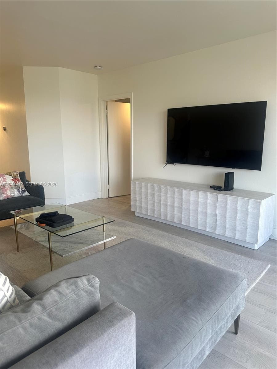 3640 Yacht Club Dr # 1403, Aventura FL 33180 — 6