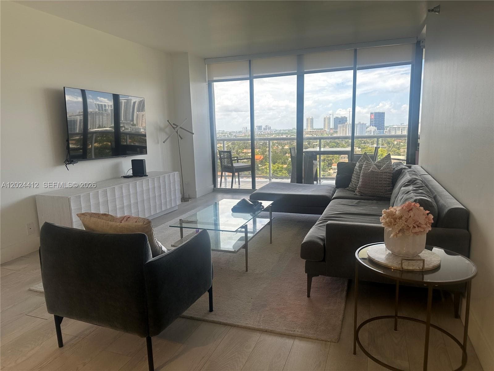 3640 Yacht Club Dr # 1403, Aventura FL 33180 — 3