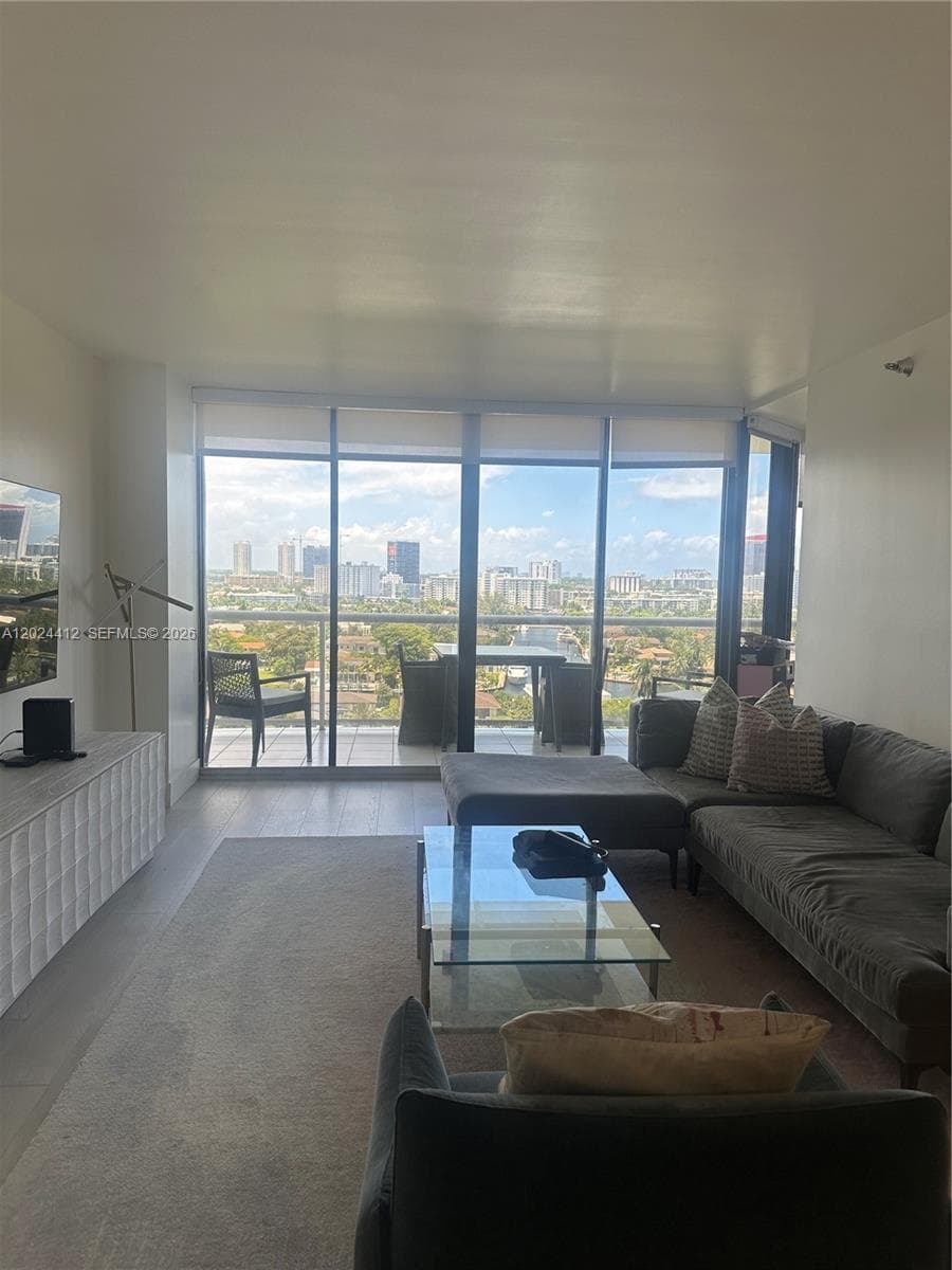 3640 Yacht Club Dr # 1403, Aventura FL 33180 — 9
