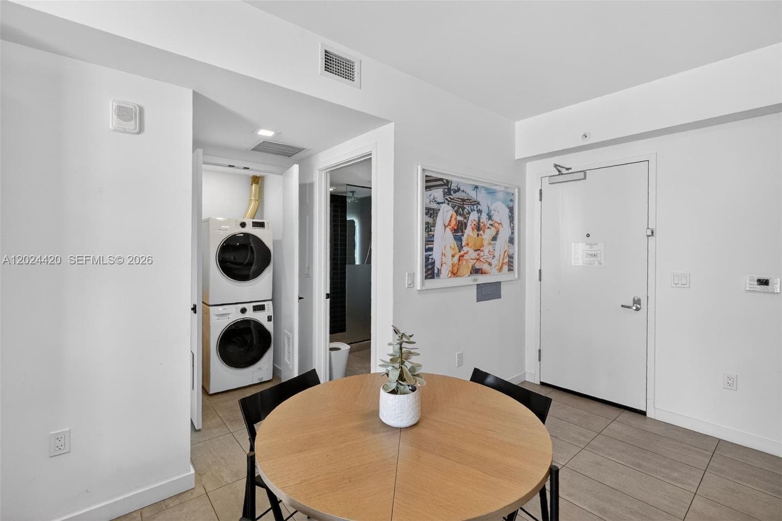 227 NE 2nd St # 2805, Miami FL 33132 — 7