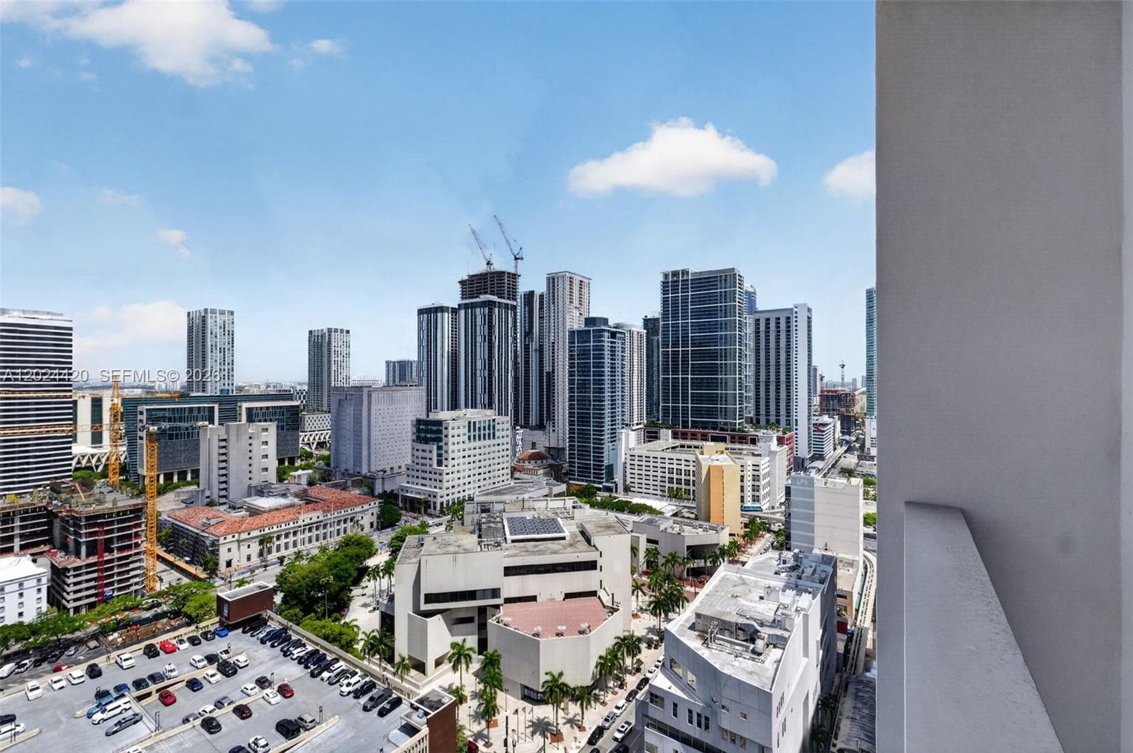 227 NE 2nd St # 2805, Miami FL 33132 — 14