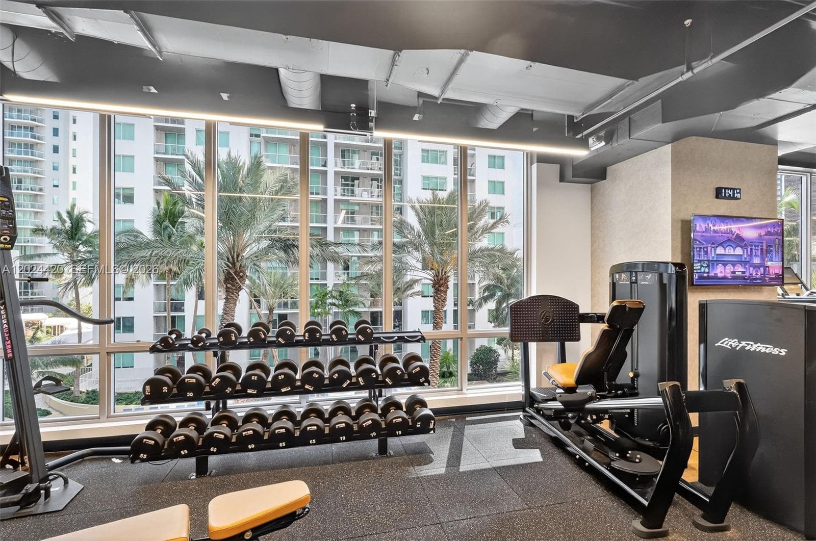 227 NE 2nd St # 2805, Miami FL 33132 — 19