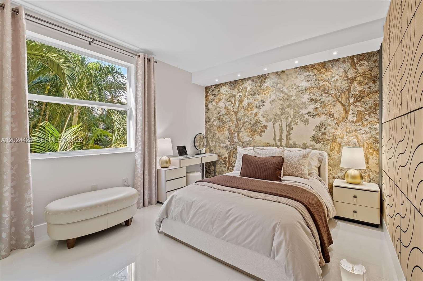 17145 N Bay Rd # 4204, Sunny Isles Beach FL 33160 — 18