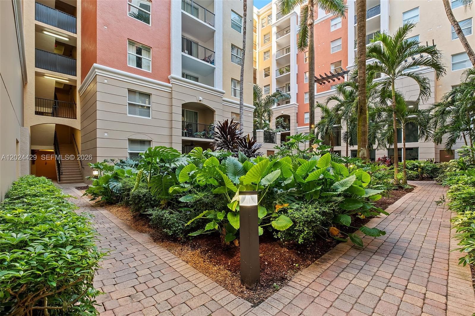 17145 N Bay Rd # 4204, Sunny Isles Beach FL 33160 — 37