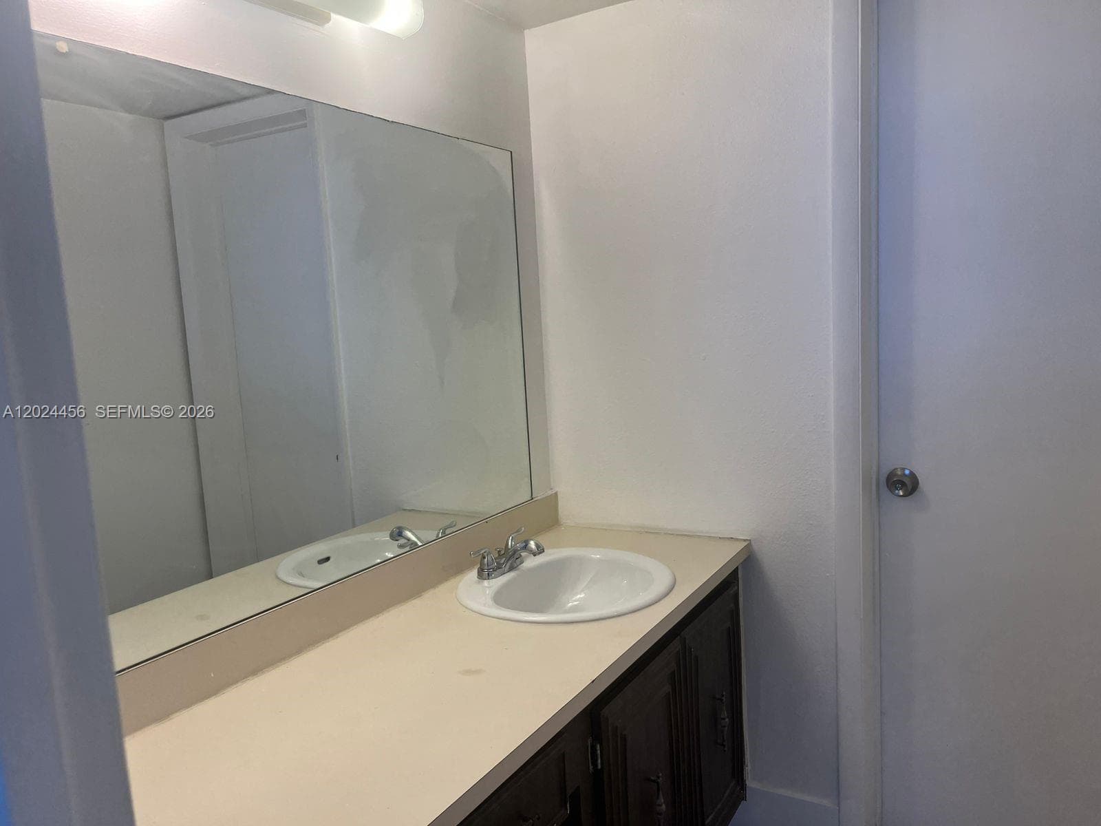 484 NW 165th St Rd # 111, Miami FL 33169 — 27