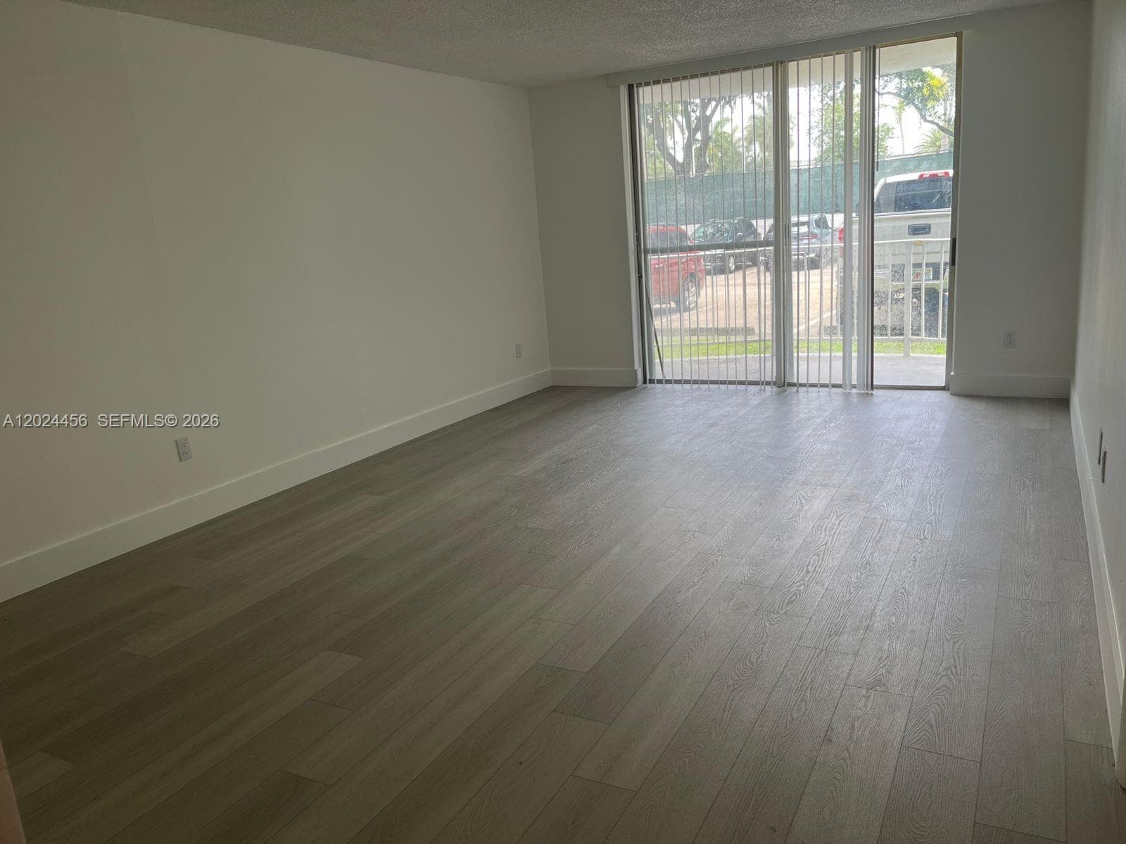 484 NW 165th St Rd # 111, Miami FL 33169 — 26