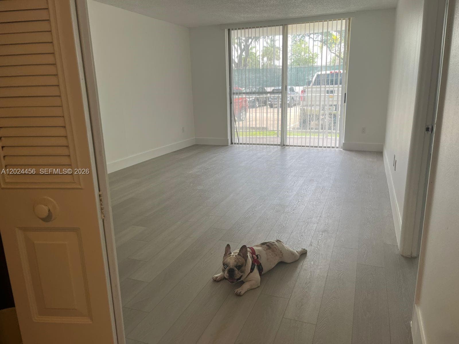 484 NW 165th St Rd # 111, Miami FL 33169 — 30