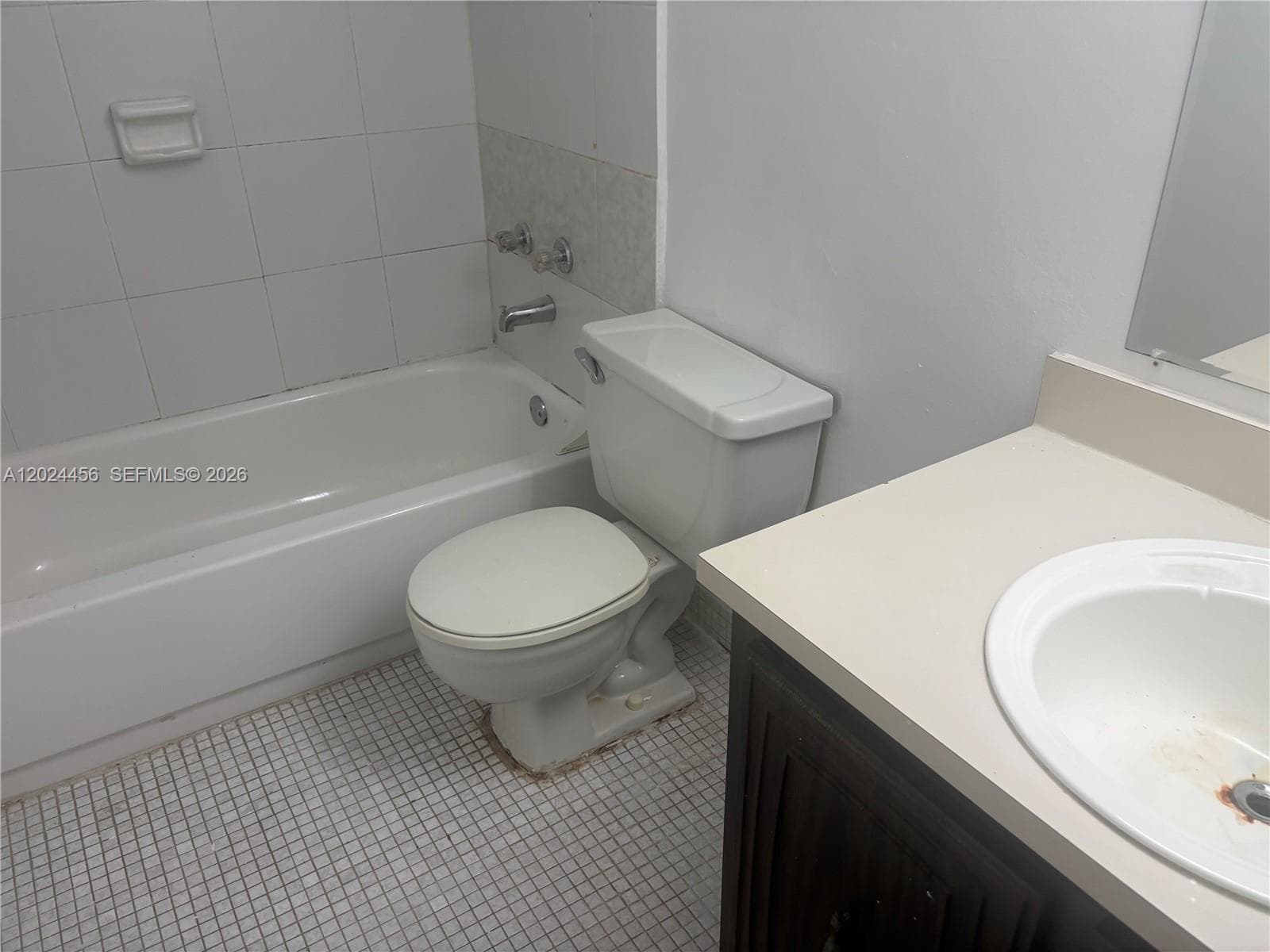 484 NW 165th St Rd # 111, Miami FL 33169 — 10