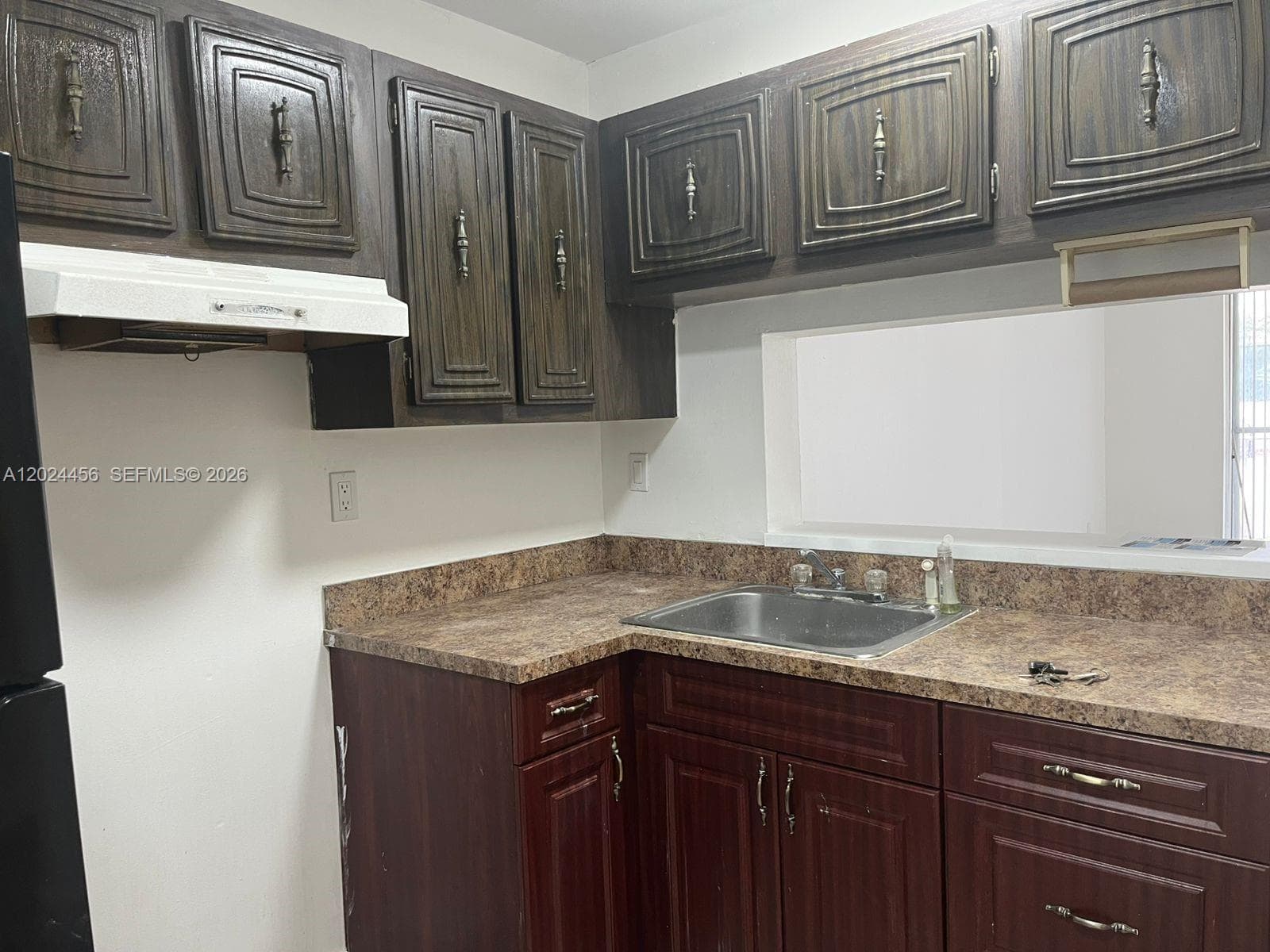 484 NW 165th St Rd # 111, Miami FL 33169 — 18