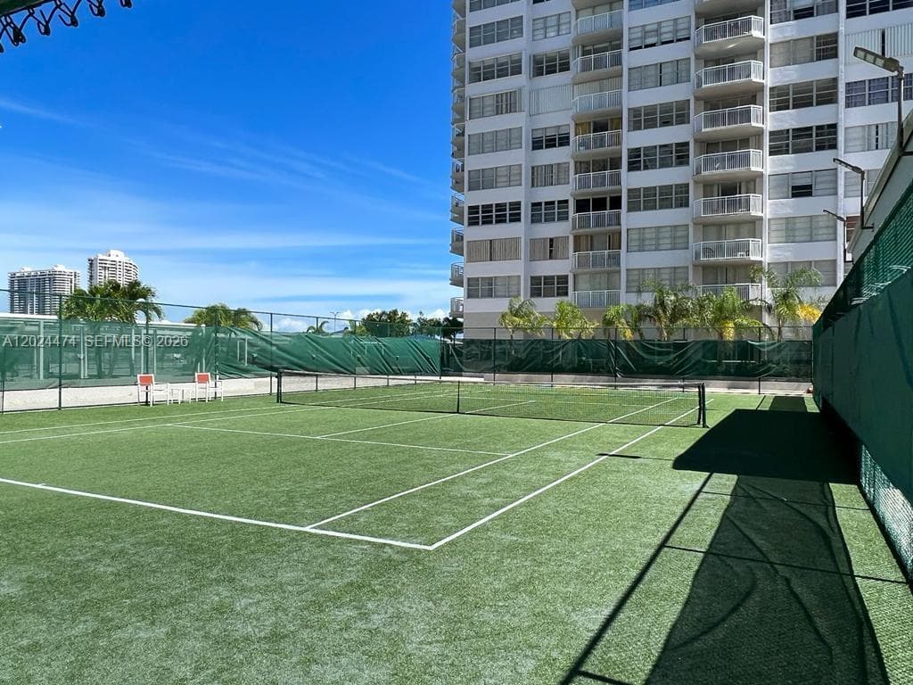 18061 Biscayne Blvd # 1404, Aventura FL 33160 — 12