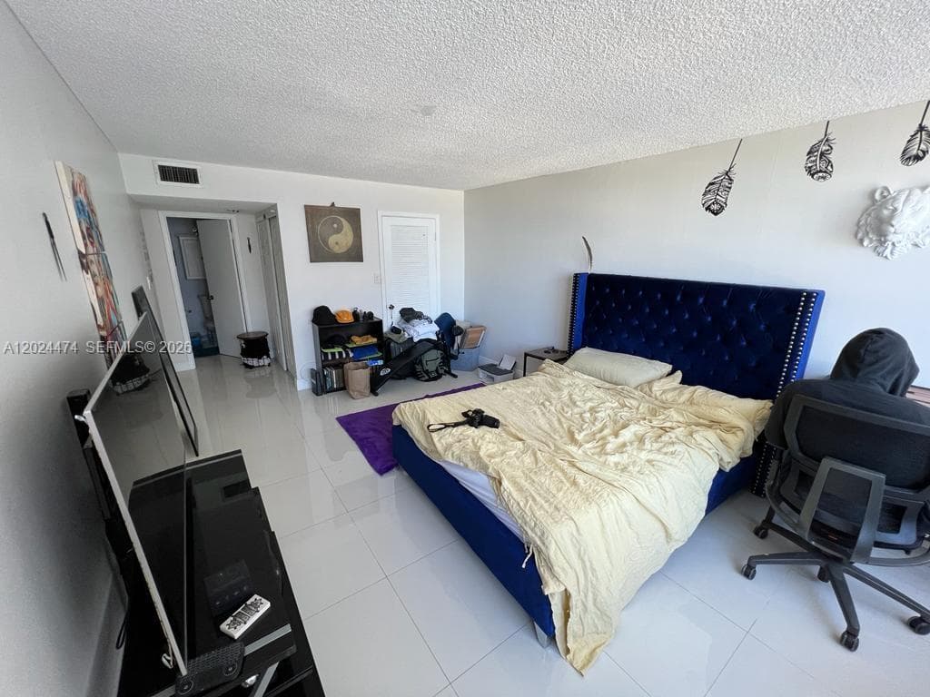 18061 Biscayne Blvd # 1404, Aventura FL 33160 — 10