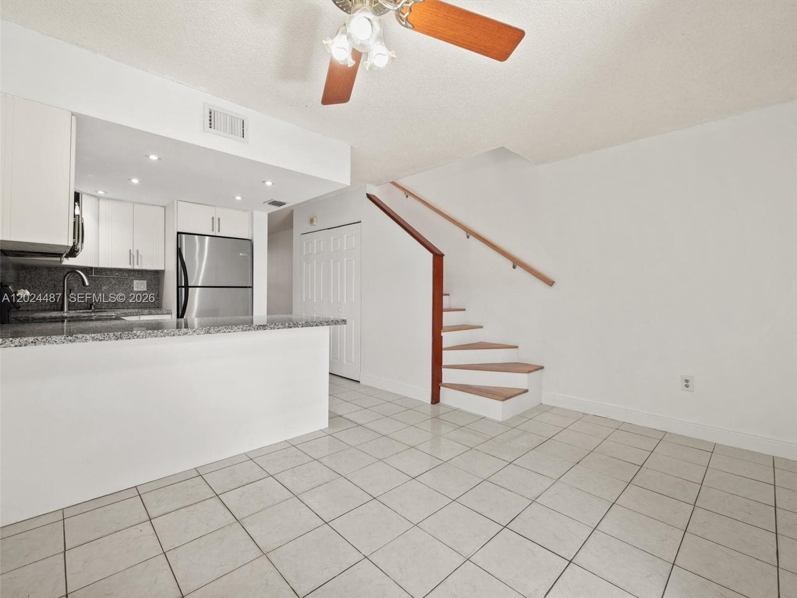 5437 W 21st Ave # 51, Hialeah FL 33016 — 9