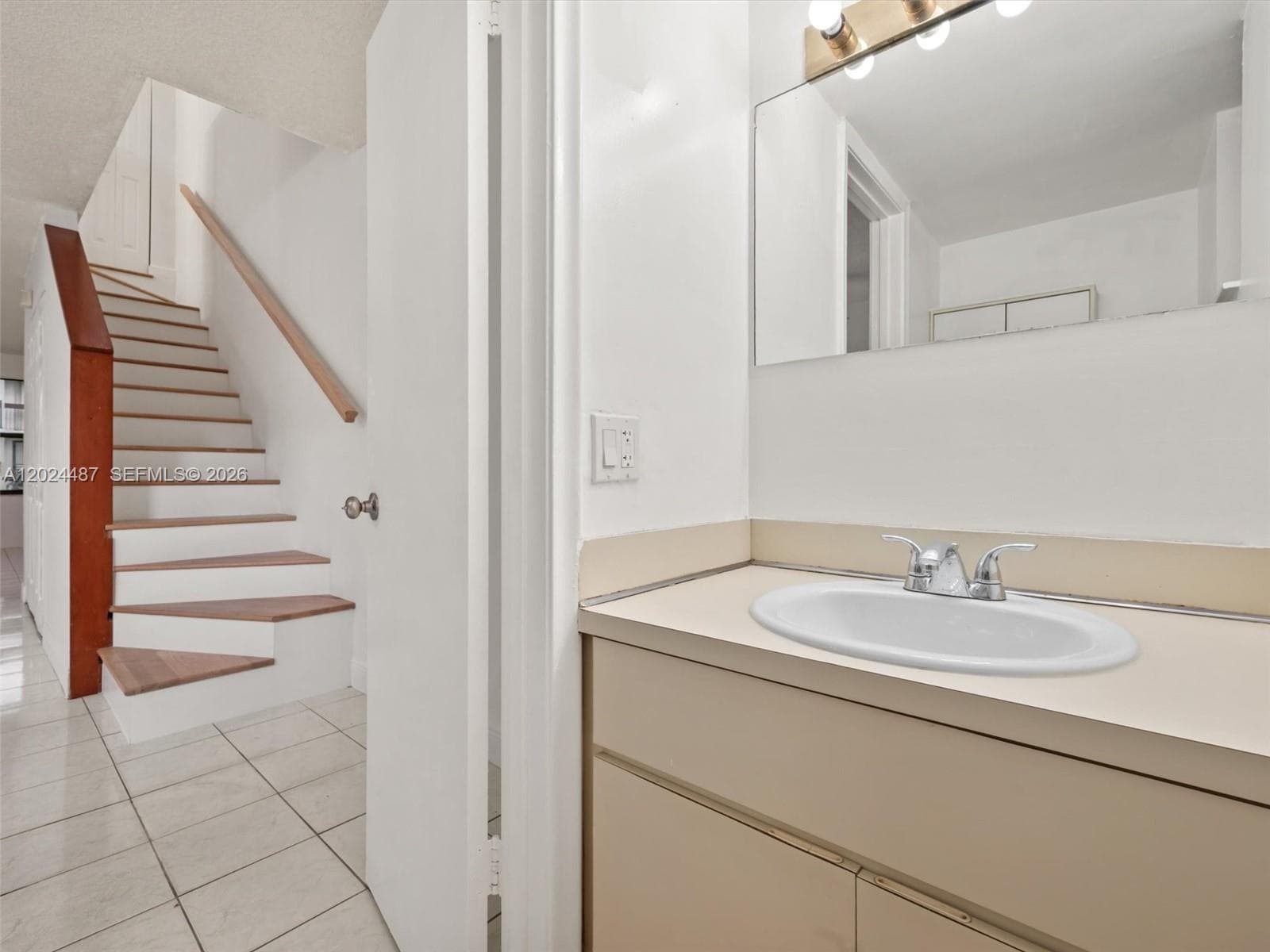 5437 W 21st Ave # 51, Hialeah FL 33016 — 15