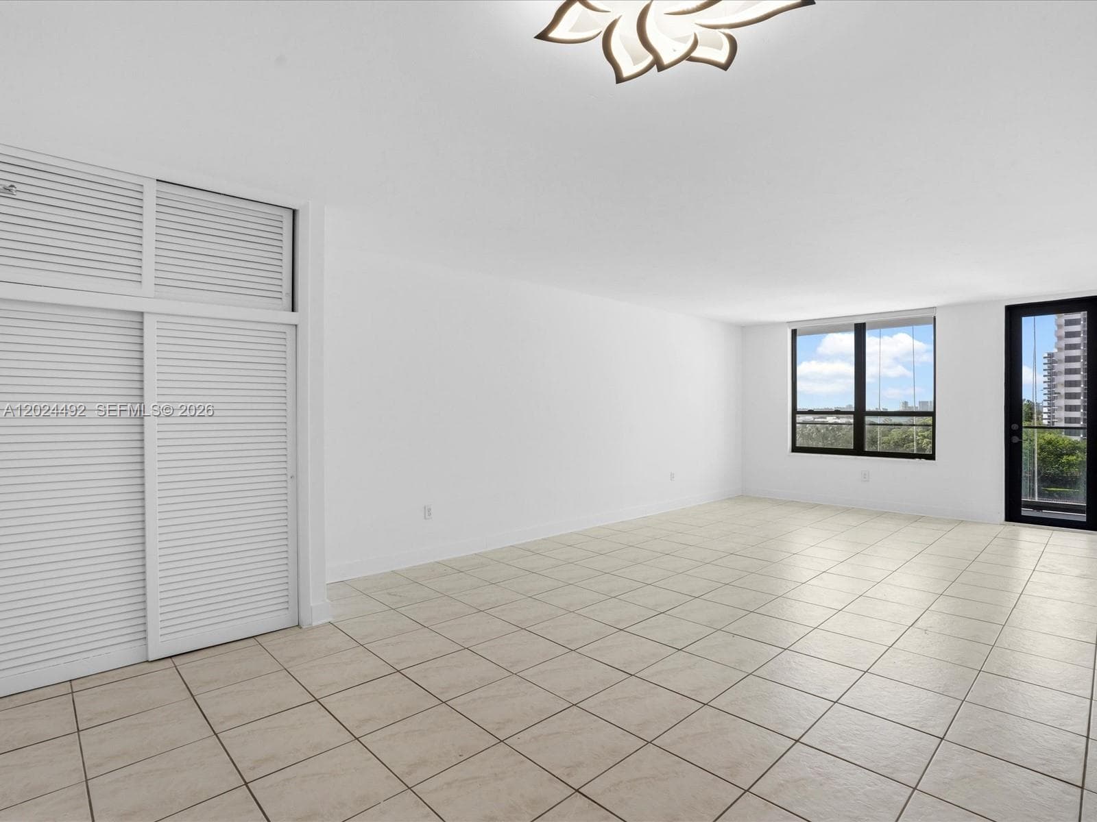 10185 Collins Ave # 703, Bal Harbour FL 33154 — 3